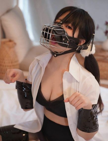 《窃视者》电影免费观看_DVD免费观看