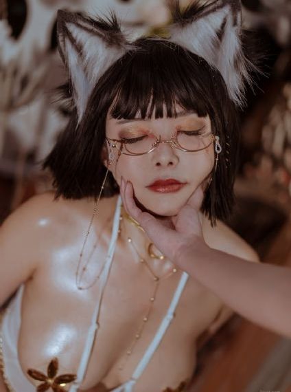 动漫美女被到高潮_1080P高清免费观看