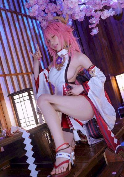 美女18免费_BD高清完整版